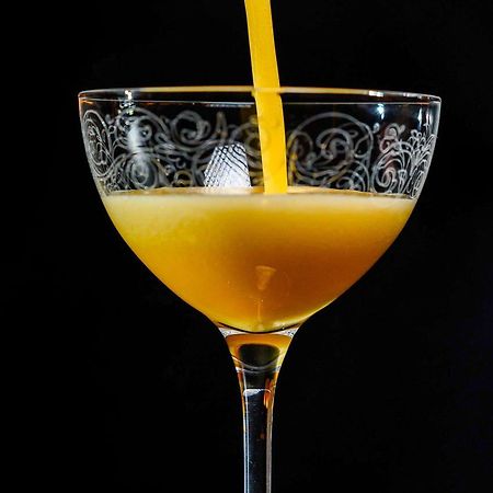 Pullman Riga Old Town Hotel Екстериор снимка A glass of orange juice