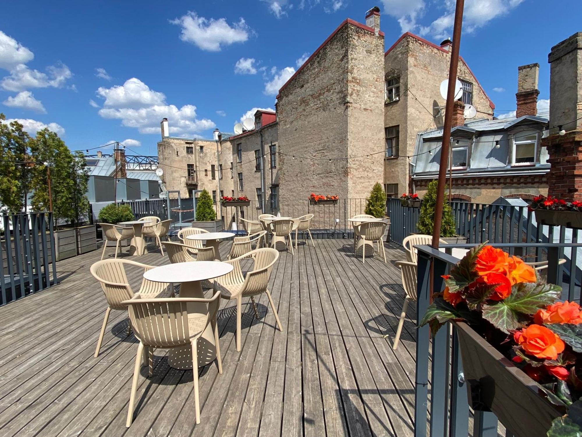 Pullman Riga Old Town Hotel Екстериор снимка Rooftop terrace