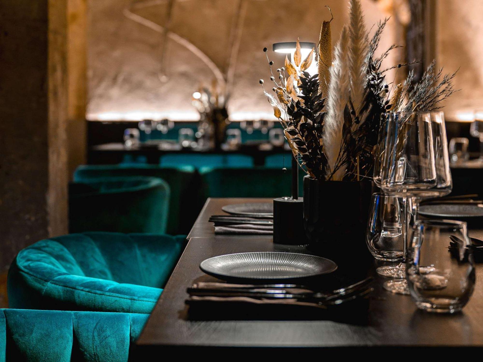 Pullman Riga Old Town Hotel Екстериор снимка Restaurant interior