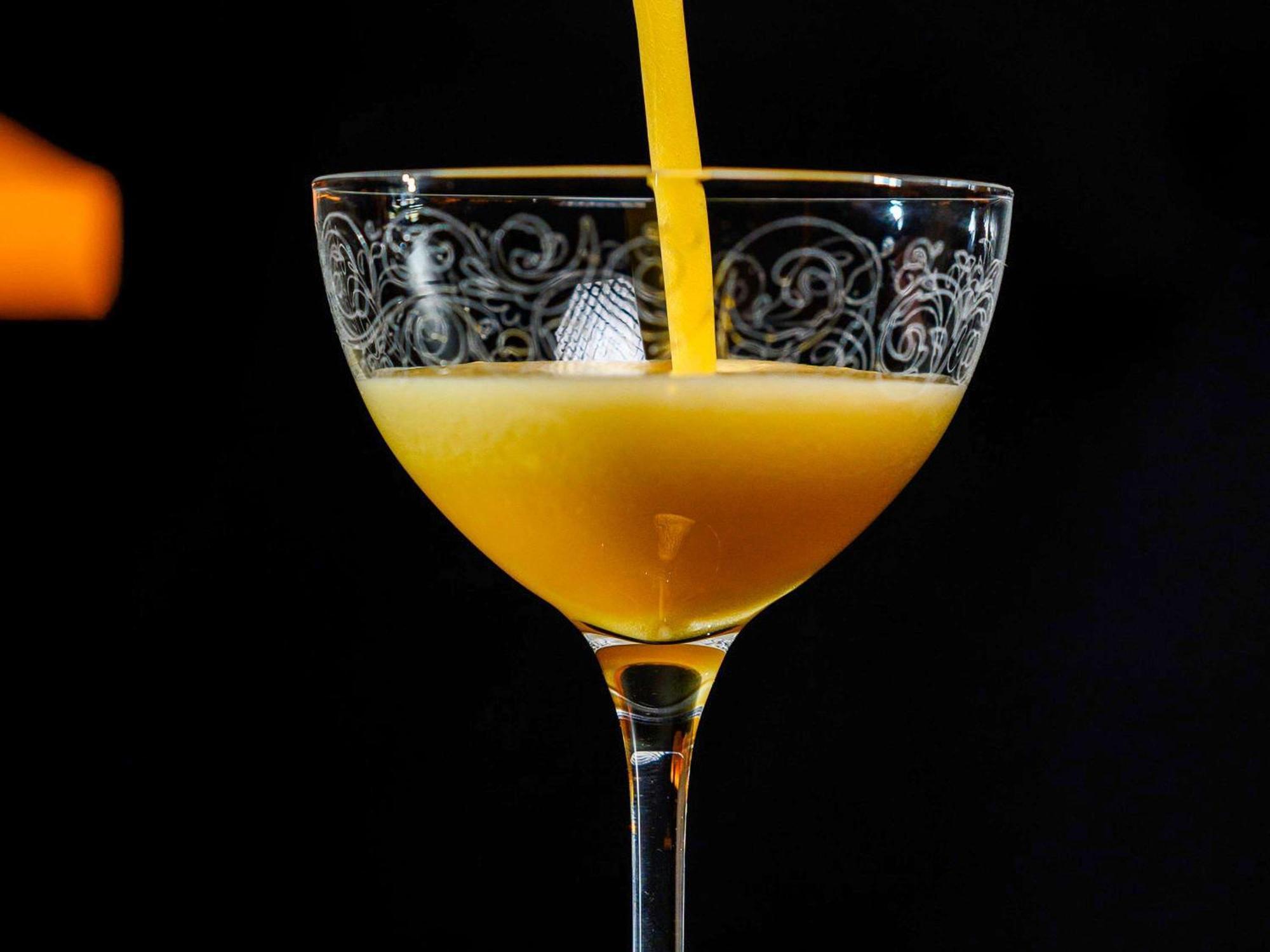 Pullman Riga Old Town Hotel Екстериор снимка A glass of orange juice